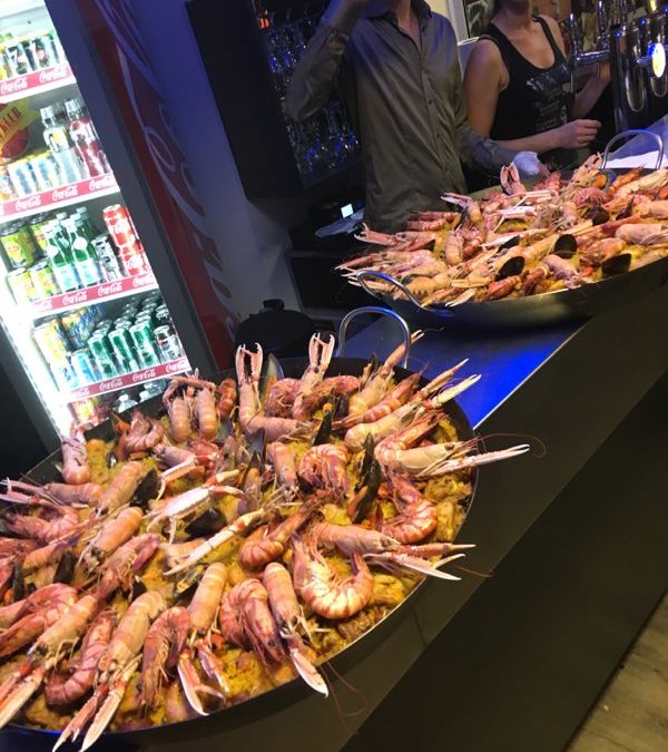 Nova Klub: une belle ambiance à la soirée paella/barbecue